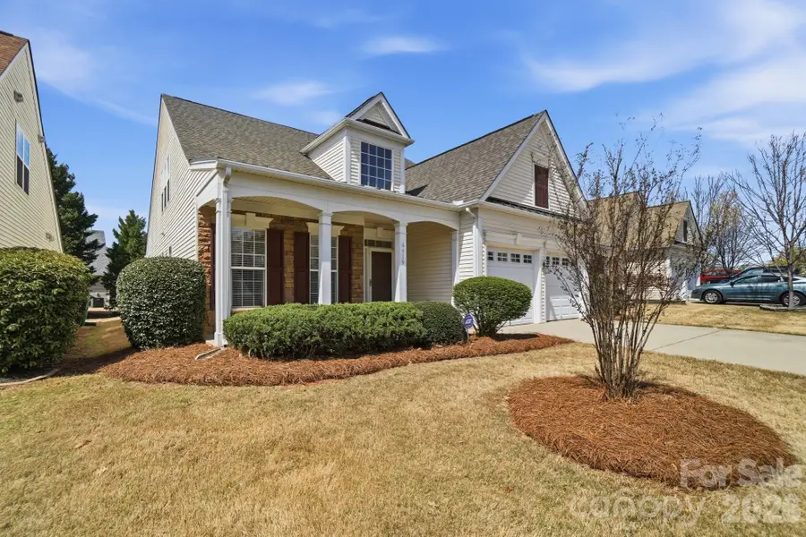 6319 Highland Commons Road, Charlotte, NC 28269 - #2