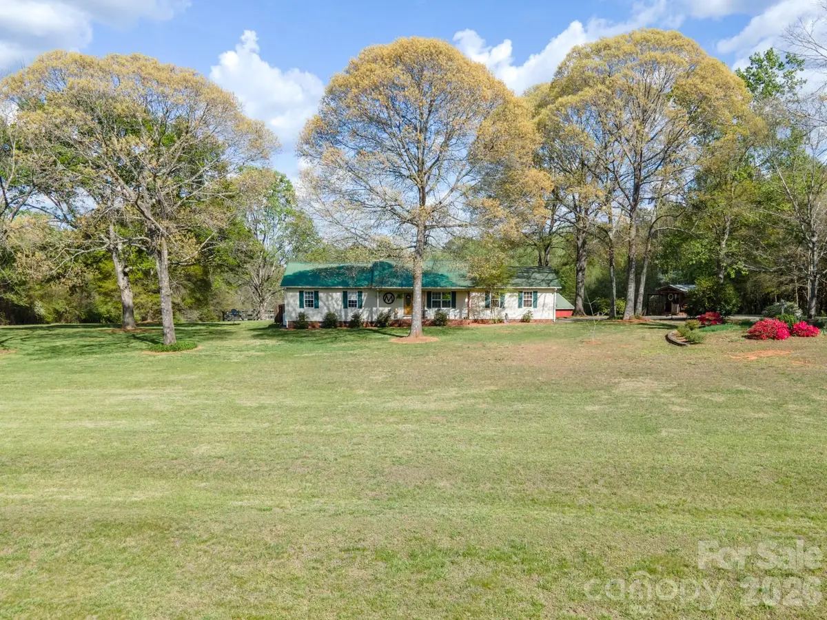 284 Blossom Hill Road, Lincolnton, NC 28092 - #1