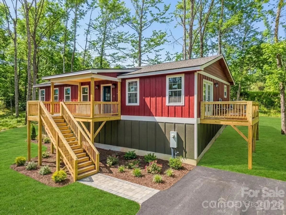 1458 Pickens Highway, Rosman, NC 28772 - #1