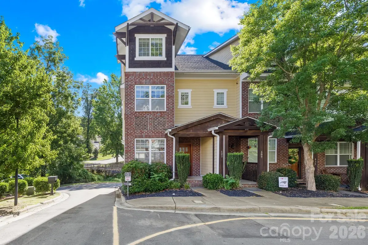 605 Village Main Circle, Davidson, NC 28036 - #1