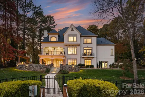 128 Brownstone Drive, Mooresville, NC 28117