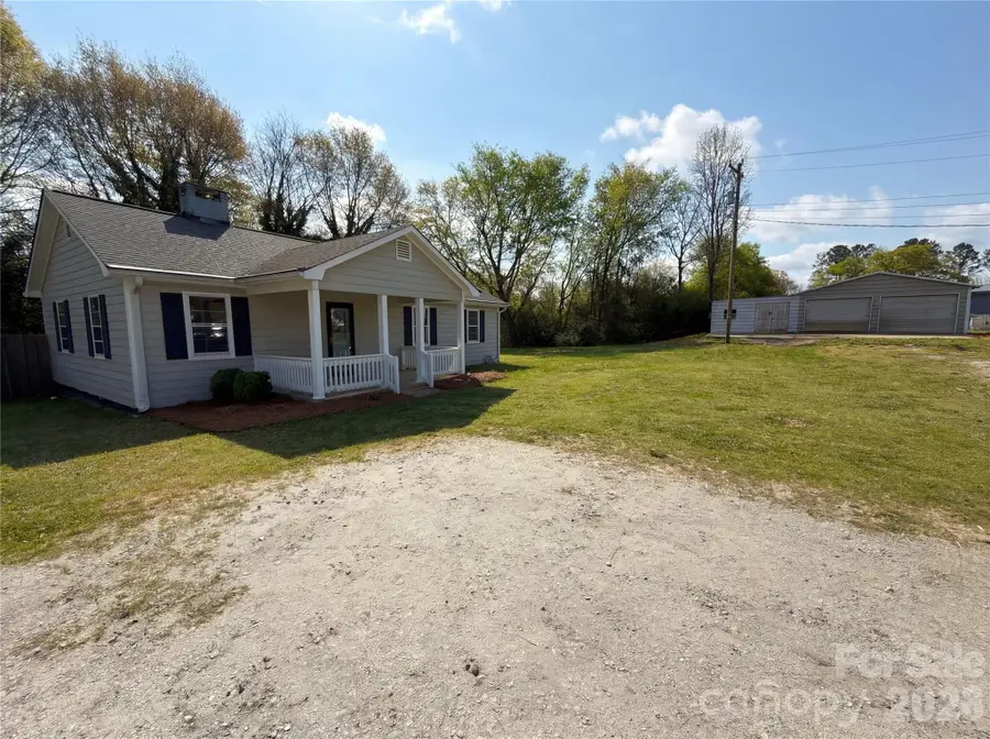 1114 Grace Avenue, Lancaster, SC 29720 - #2