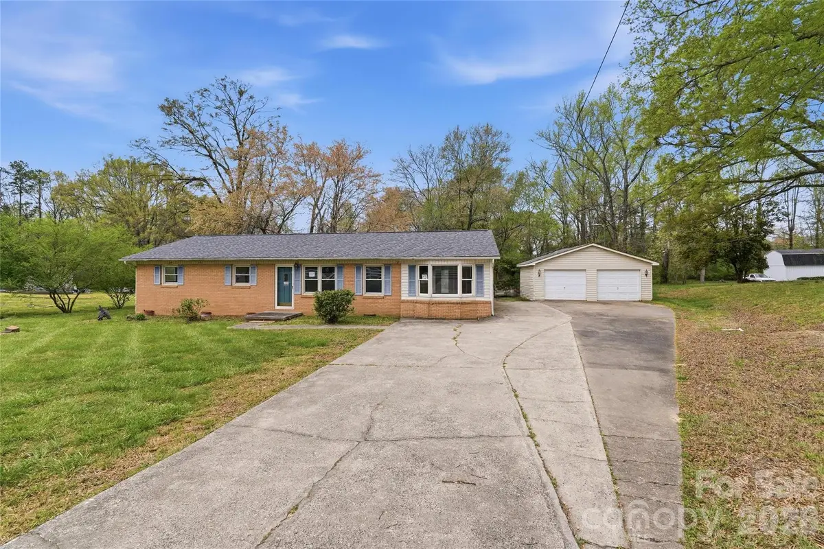 7323 Dallas Cherryville Highway, Cherryville, NC 28021 - #1