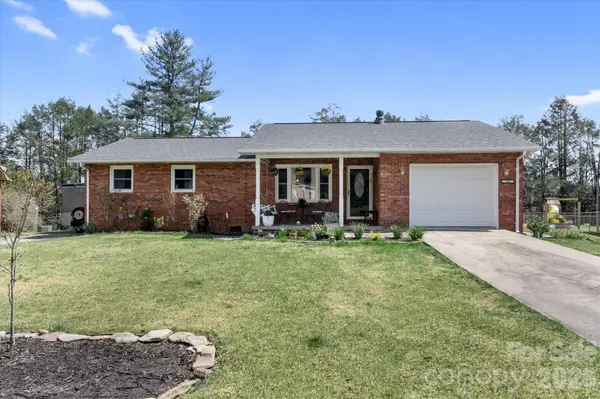 180 Fisher Road, Brevard, NC 28712