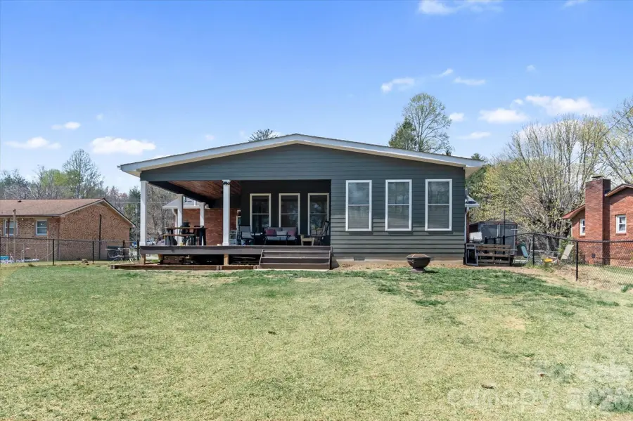 180 Fisher Road, Brevard, NC 28712 - #2