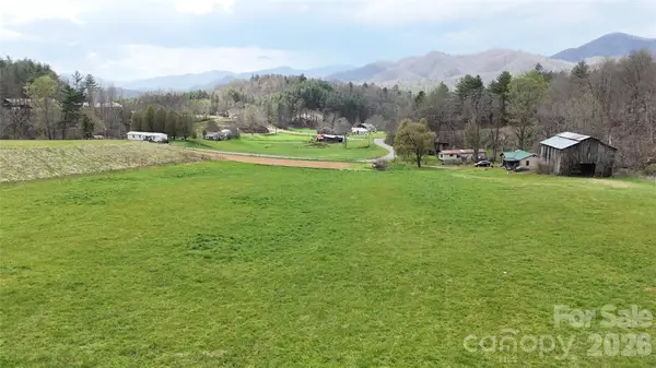 330 Tilson Branch Road, Marshall, NC 28753