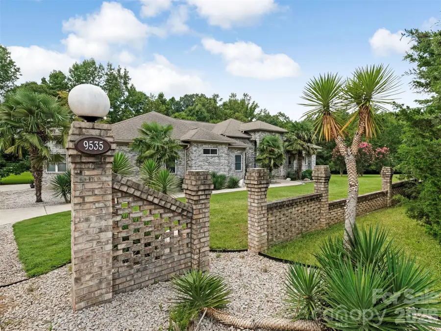 9535 Potter Road, Matthews, NC 28104 - #3