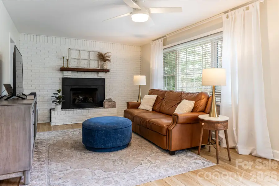 20 Pinehurst Road, Asheville, NC 28805 - #2