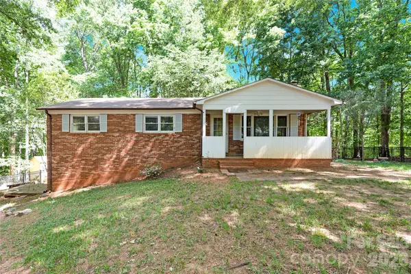 7065 Fieldcrest Lane, Denver, NC 28037