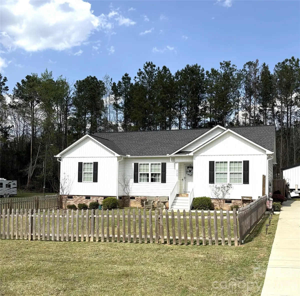 6724 Wylie Circle, Kershaw, SC 29067 - #1