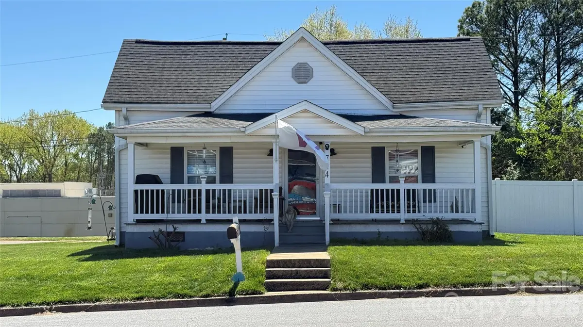 714 Brook Street, Belmont, NC 28012 - #1