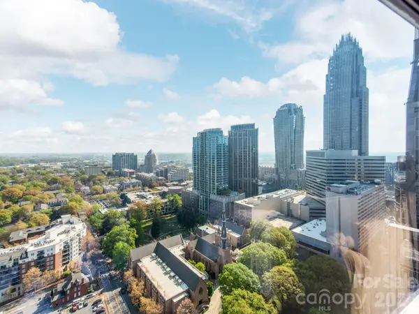 333 W Trade Street, Charlotte, NC 28202