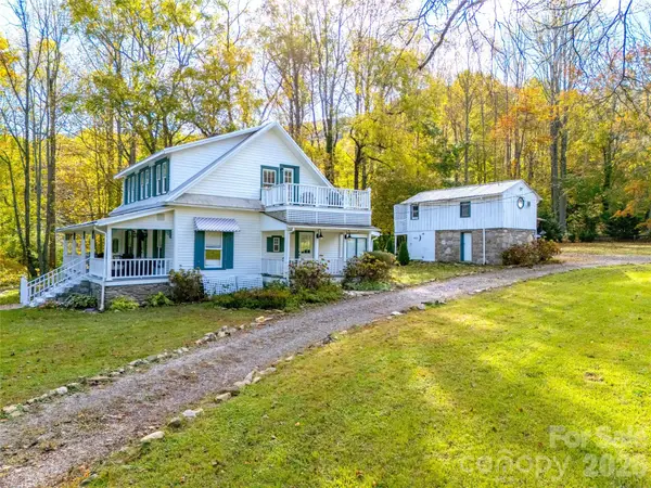 125 Timberline Drive, Maggie Valley, NC 28751