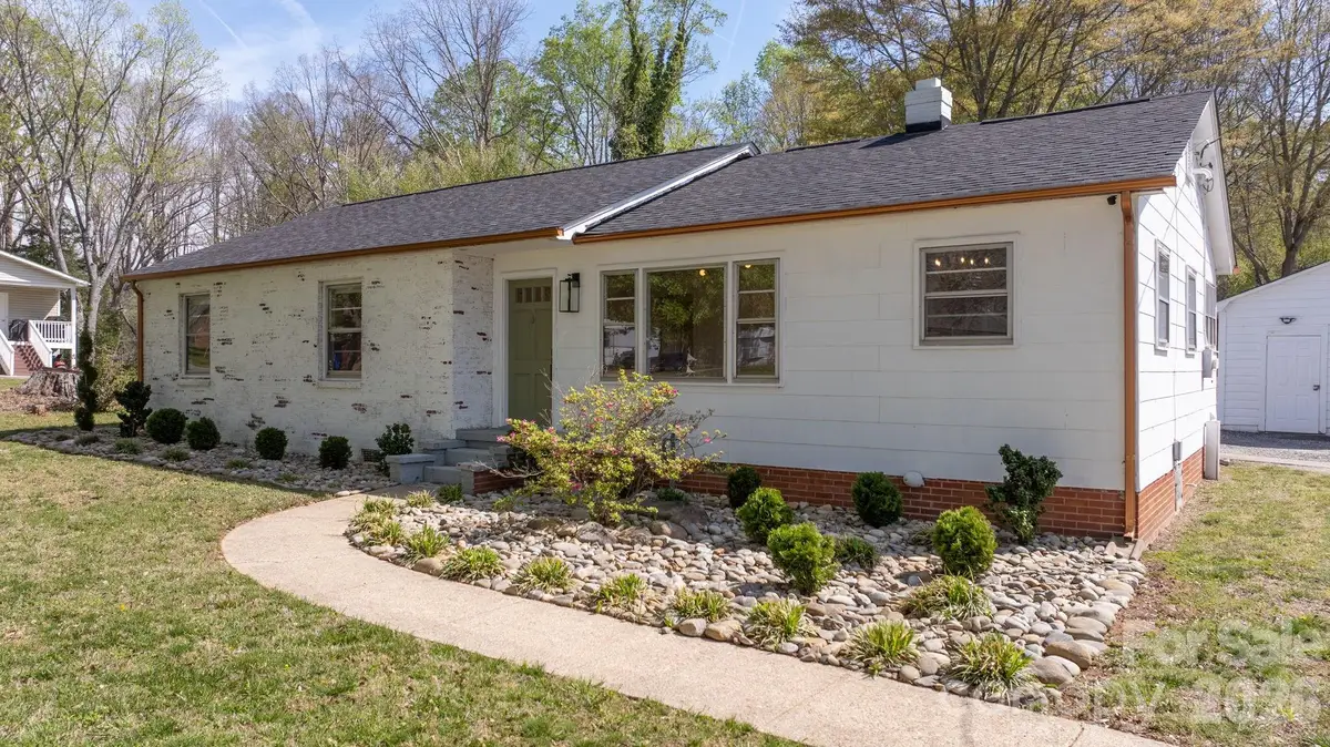 212 Glendale Street, Morganton, NC 28655 - #1