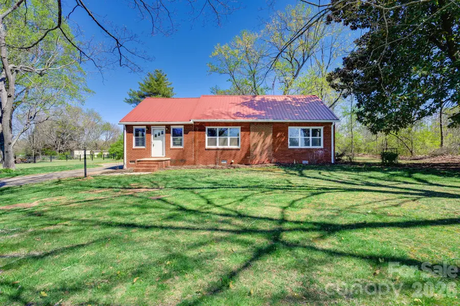 2414 N Olivers Cross Road, Newton, NC 28658 - #2