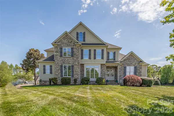2509 Stoneview Court, Denver, NC 28037