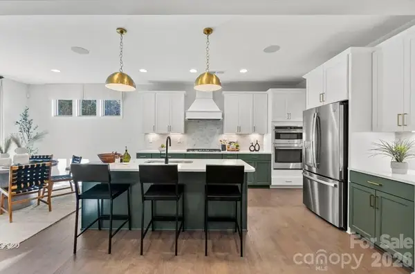 202 Goorawing Lane, Mooresville, NC 28115