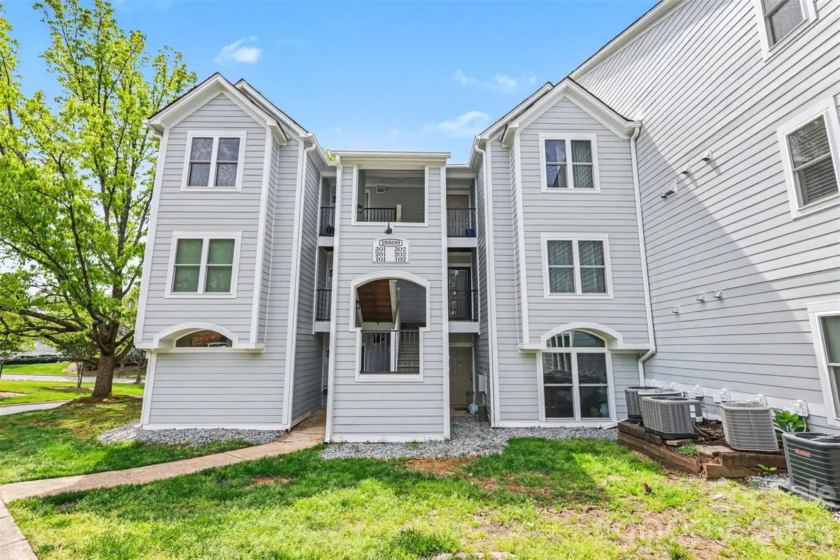 18809 Nautical Drive #302, Cornelius, NC 28031 - #1