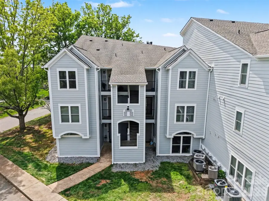 18809 Nautical Drive #302, Cornelius, NC 28031 - #3