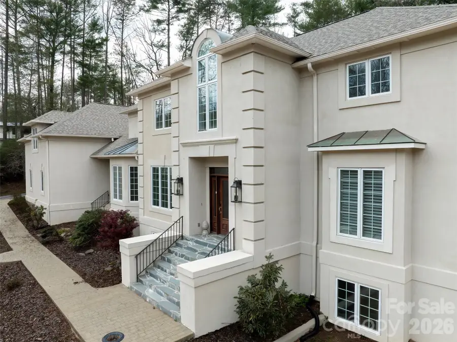 3 Fir Tree Lane, Asheville, NC 28803 - #2