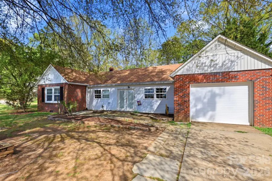 2670 N Olivers Road, Newton, NC 28658 - #3