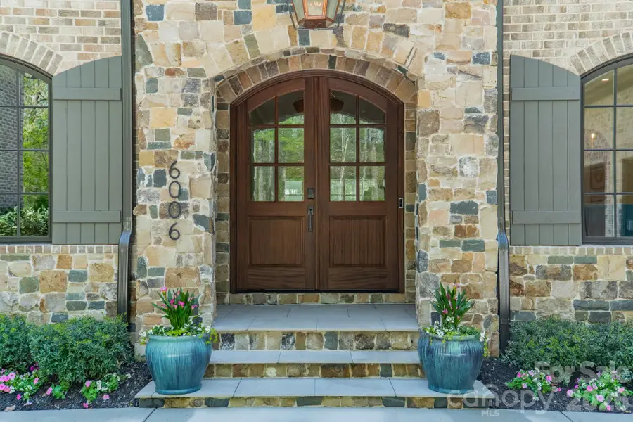 6006 Old Providence Lane, Charlotte, NC 28226 - #2