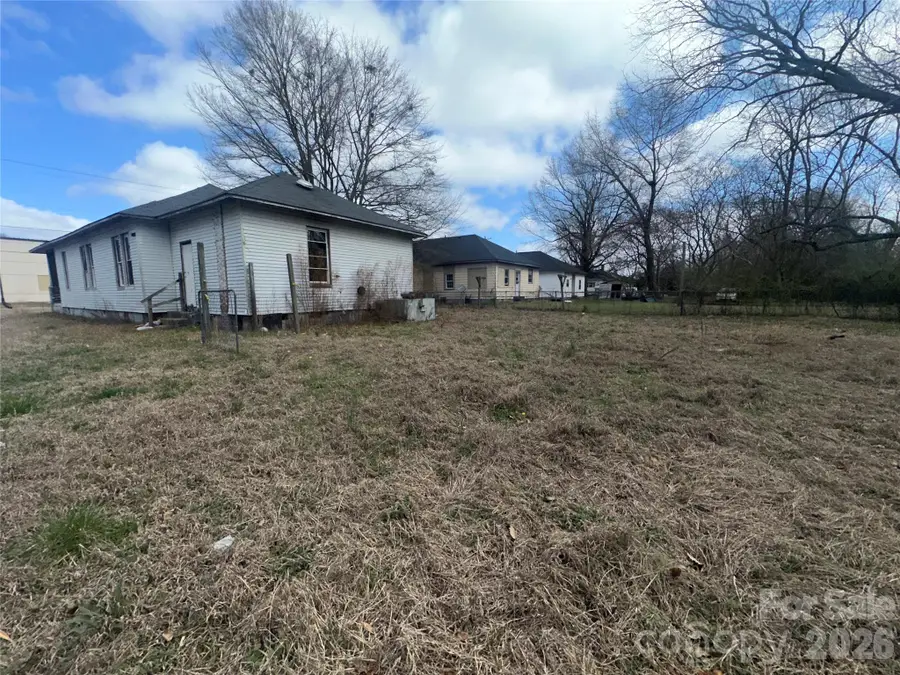 821 Fountain Street, Tarboro, NC 27886 - #3