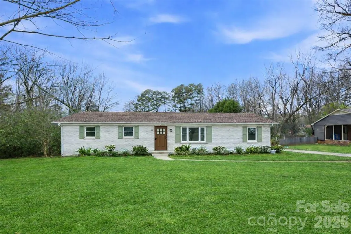 3029 Cresthill Drive, Charlotte, NC 28212 - #1