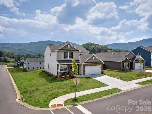 154 Woodvale Drive, Waynesville, NC 28786