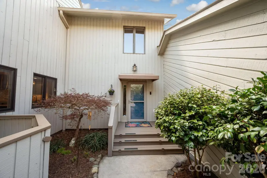 118 Cloverleaf Lane, Asheville, NC 28803 - #3