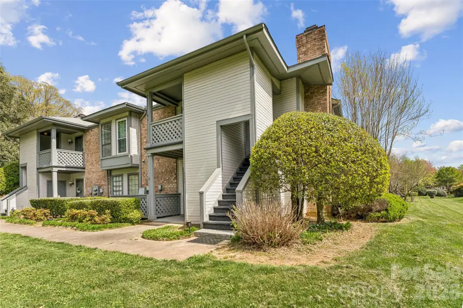 5812 Harris Grove Lane, Charlotte, NC 28212 - #2