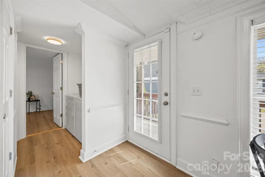 5024 Victoria Avenue, Charlotte, NC 28269 - #3