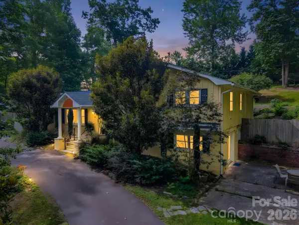 111 Dogwood Drive, Black Mountain, NC 28711
