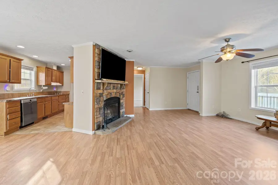 633 Allen Drive, Marshall, NC 28753 - #3