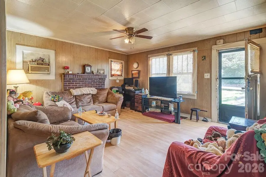 119 Fairfax Avenue, Asheville, NC 28806 - #3