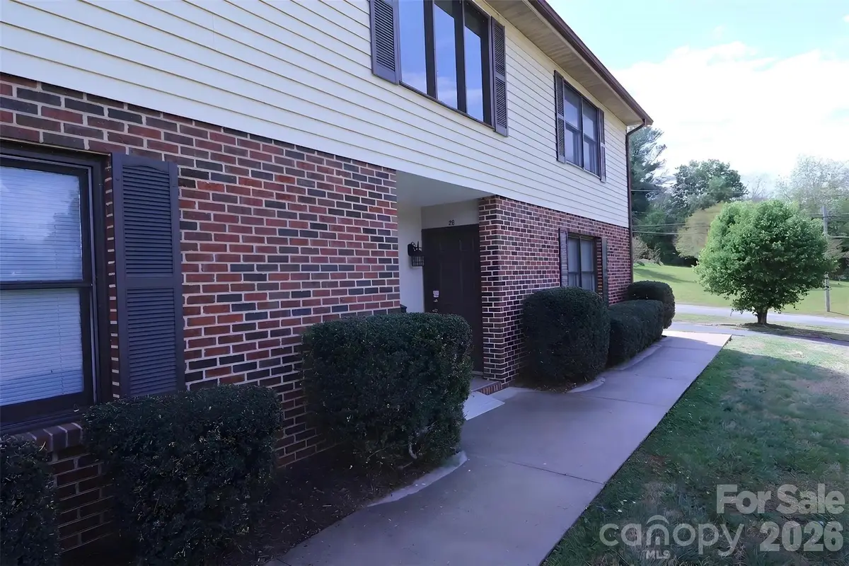 525 SW 12th Street Sw #29, Hickory, NC 28602 - #1