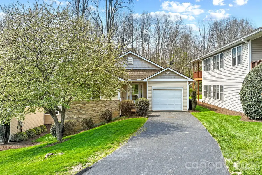 73 Creeks End Circle, Mills River, NC 28759 - #2