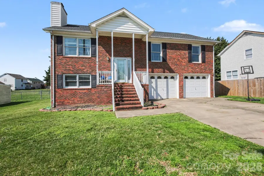 3904 Riverdale Road, Greensboro, NC 27406 - #2