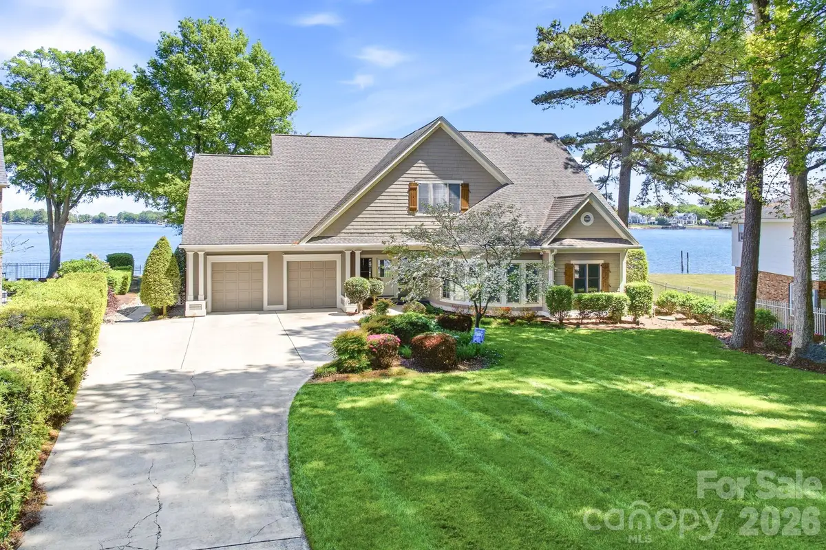 21217 Island Forest Drive, Cornelius, NC 28031 - #1