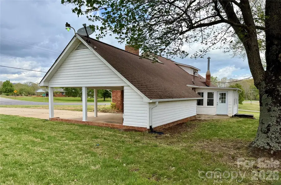 6257 W Nc 10 Highway, Hickory, NC 28602 - #3