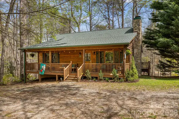 517 Pheasant Street, Lake Lure, NC 28746