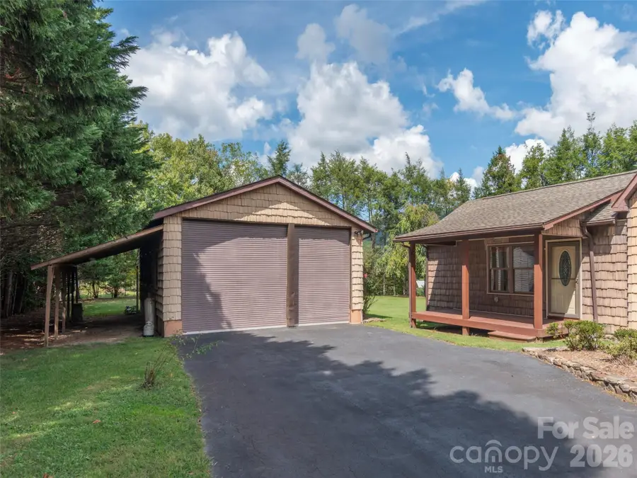 169 N Serpentine Avenue, Hot Springs, NC 28743 - #3