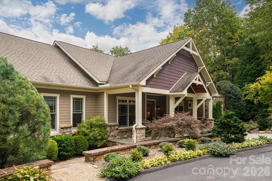 104 Mossridge Court, Flat Rock, NC 28731 - #2