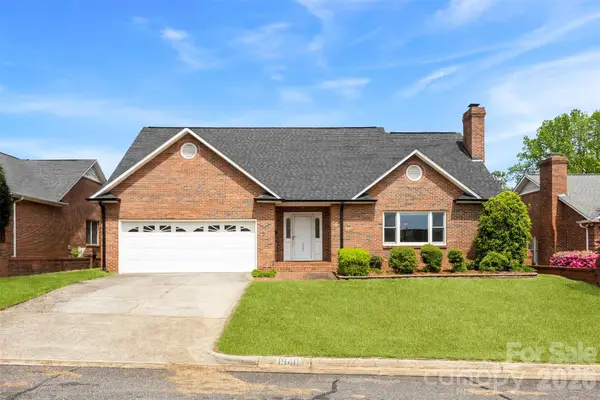 1940 Wexford Court, Gastonia, NC 28054