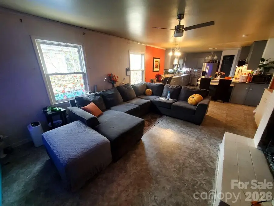 708 Green Street E, Wilson, NC 27893 - #2