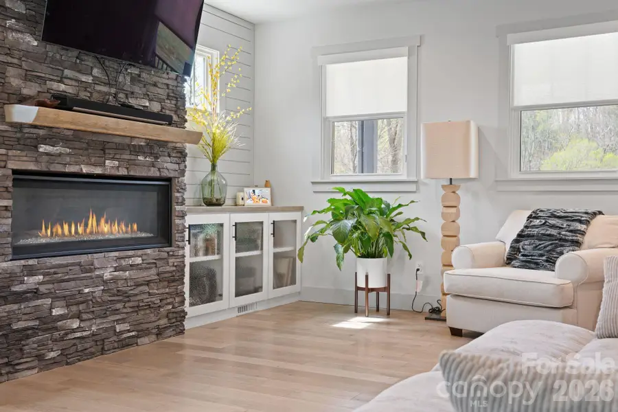 16 Hare Ridge, Asheville, NC 28803 - #3