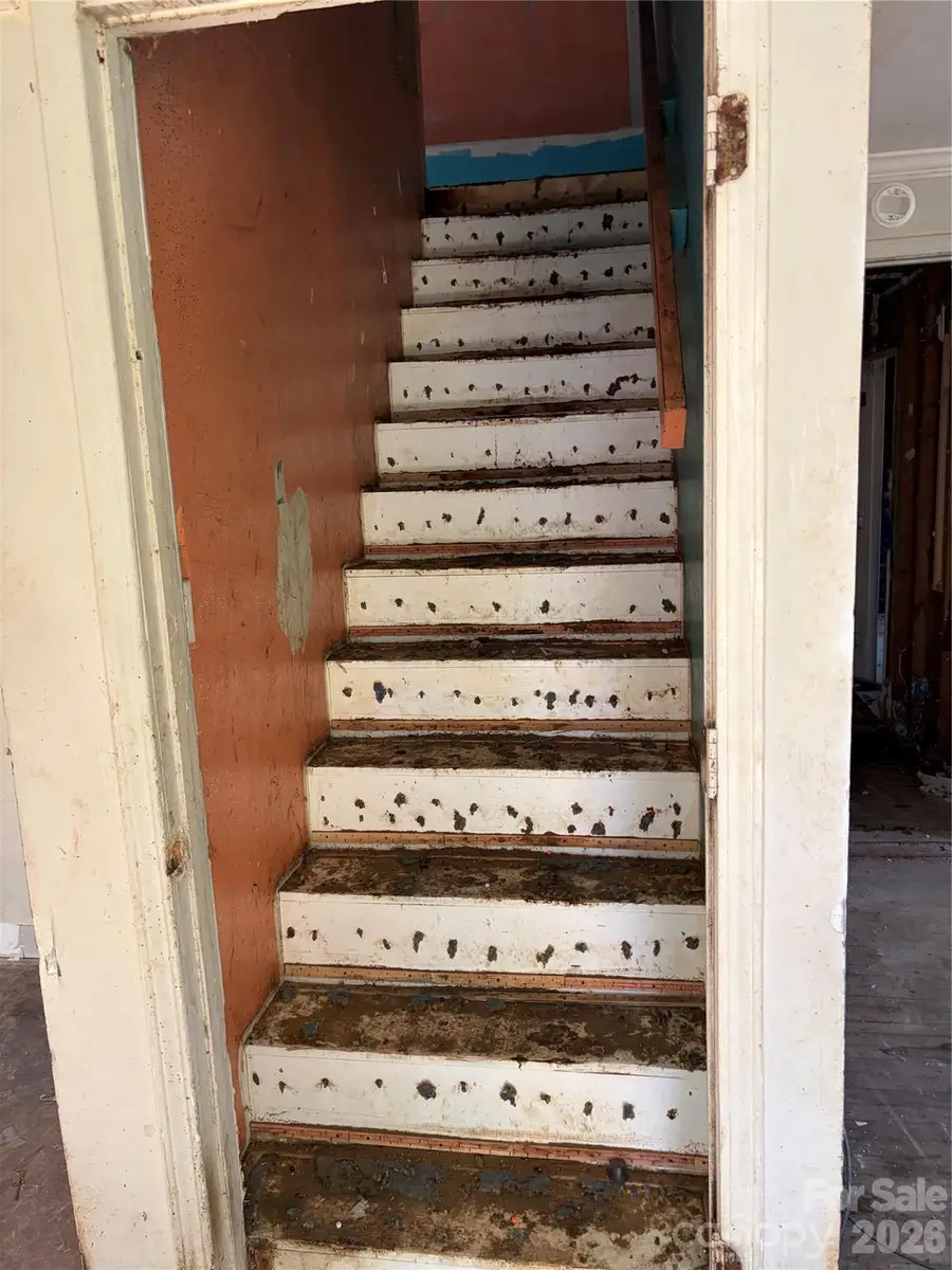 609 W Harvie Avenue, Gastonia, NC 28052 - #2