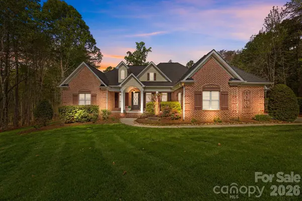 3143 James Plantation Drive, Denver, NC 28037