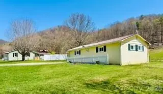 1638 Hughes Gap Road, Bakersville, NC 28705 - #2