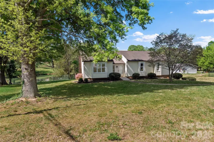 4062 Yarbrough Avenue, Winston Salem, NC 27106 - #2